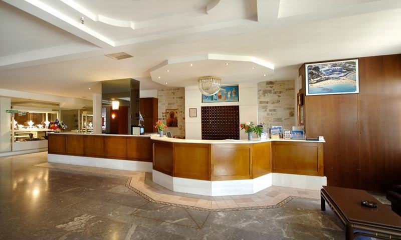 Themis 4* Kokkini Hani