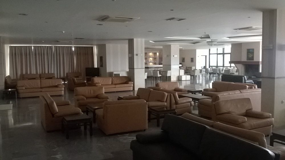 Themis 4* Kokkini Hani